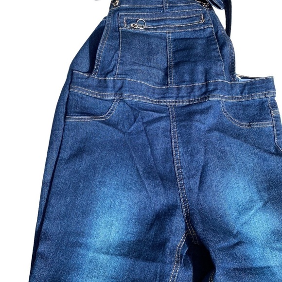 Nwt overalls. ‎ Size 9/10. - Picture 6 of 7
